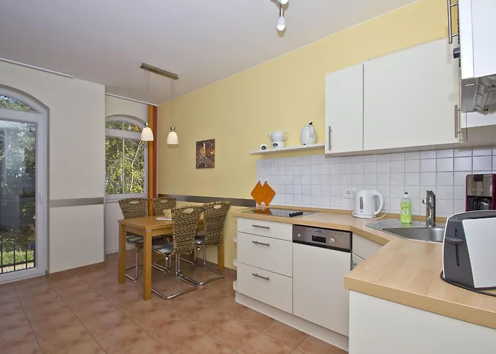 Strandnah, Gratis Nutzung Vom Ahoi Erlebnisbad Und Sauna In Sellin - Kurparkresidenz Fewo10 Apartmán